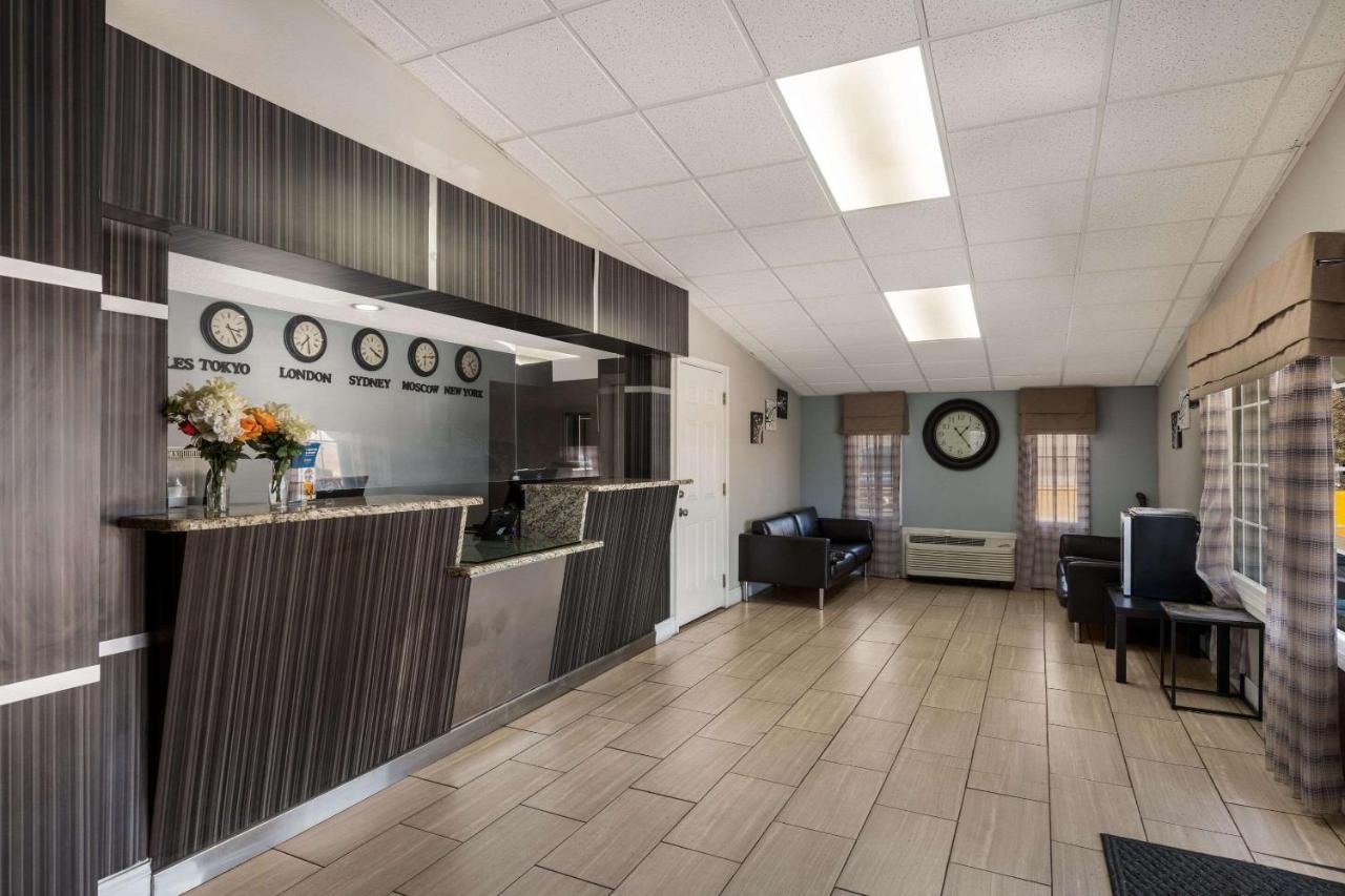 Rodeway Inn Charlotte Airport Area Extérieur photo