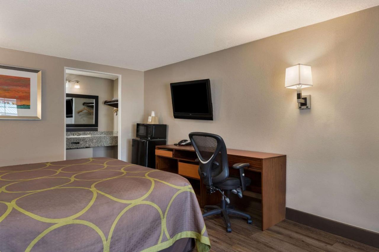 Rodeway Inn Charlotte Airport Area Extérieur photo